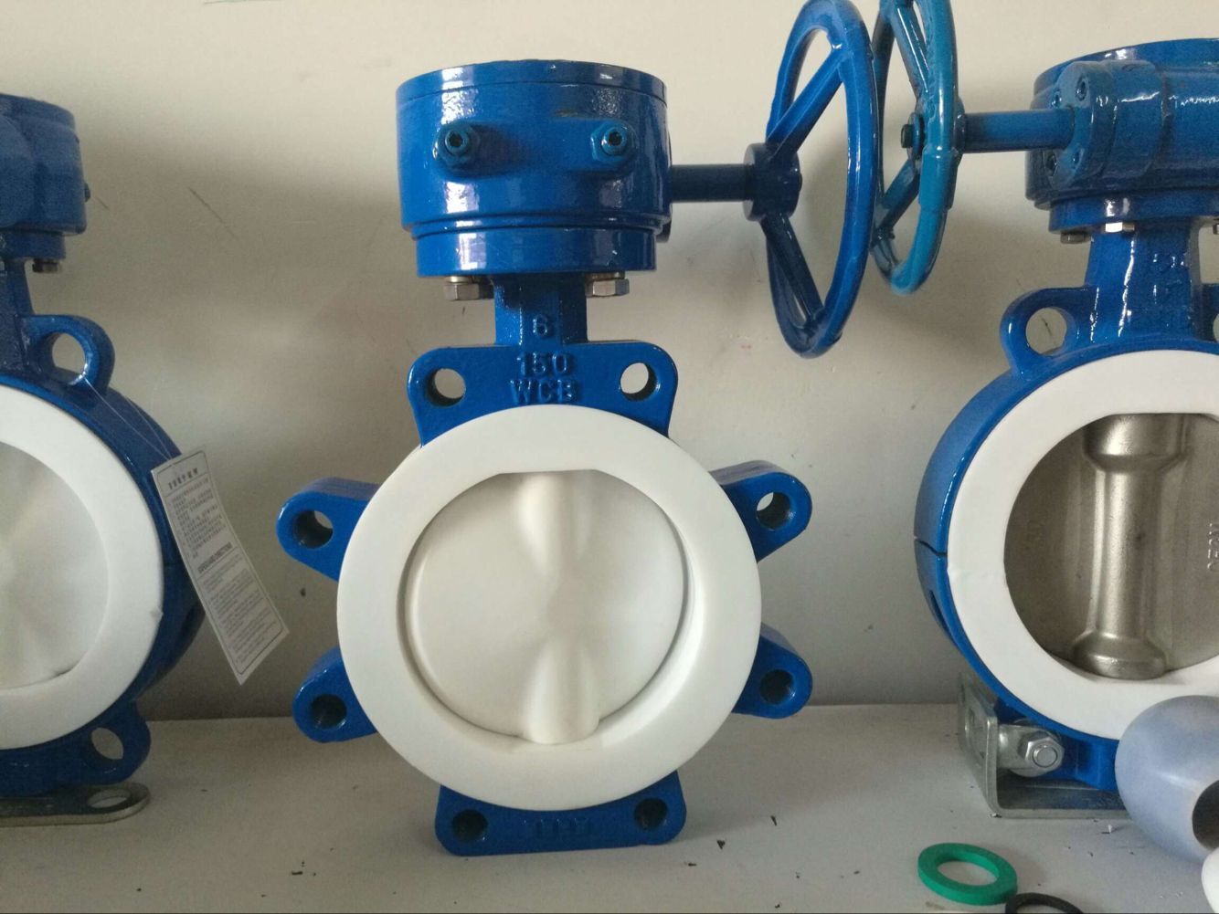 襯氟蝶閥尺寸規(guī)格型號D71F46/D371F4實(shí)物圖1 襯氟蝶閥尺寸規(guī)格型號D71F46/D371F4實(shí)物圖